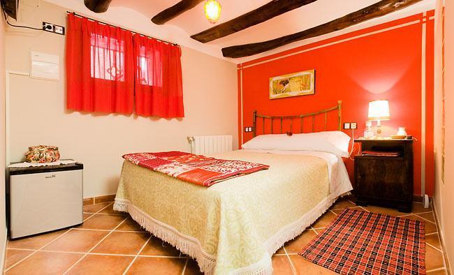 Hotel Casa De La Fuente Alcorisa 객실 사진
